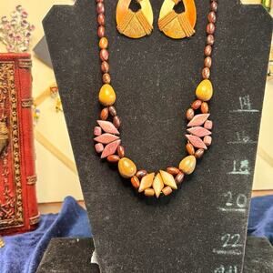 Handmade Jewelry Set from the Philippines